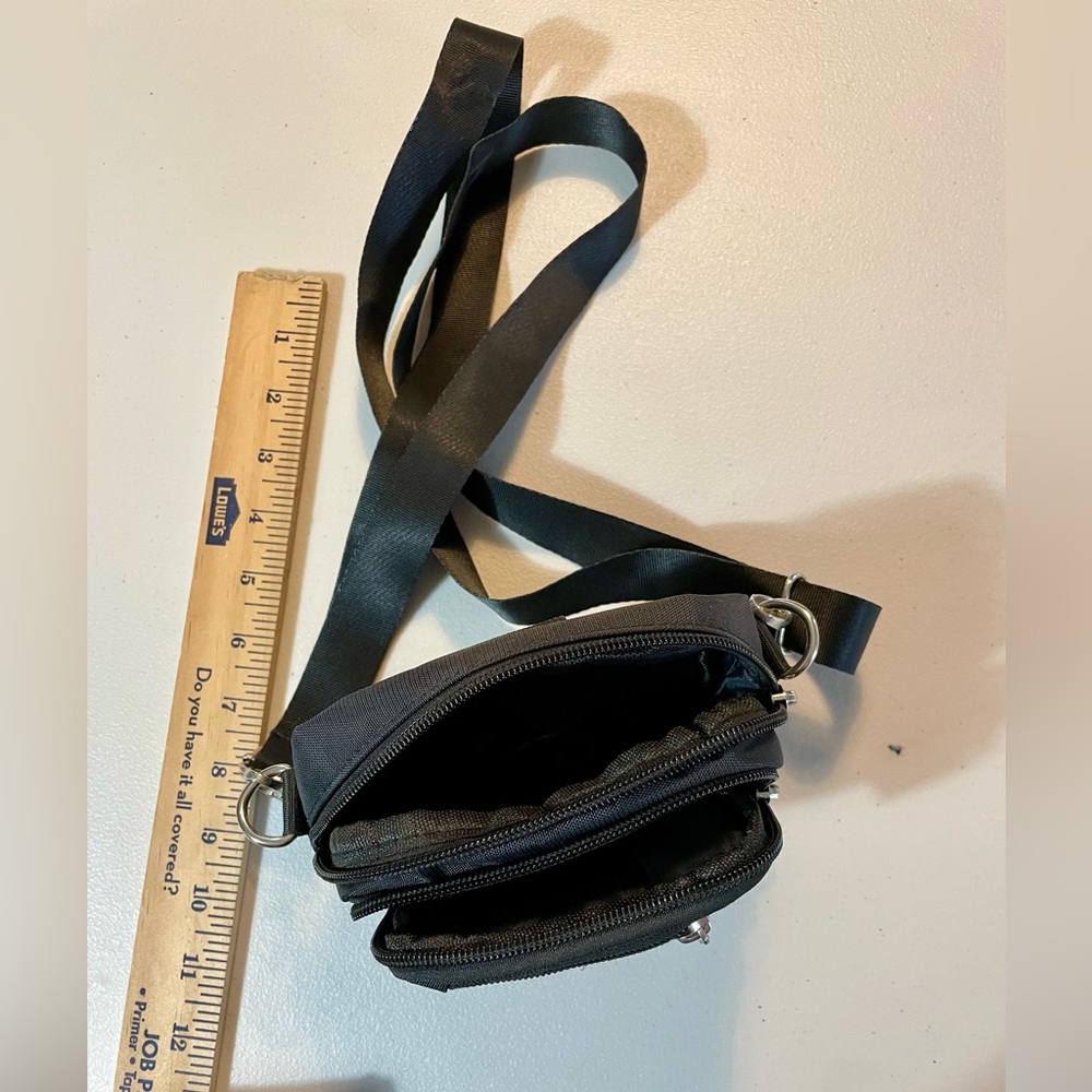Arrow USA 1851 Nylon Black Crossbody 6” X 4.5” EUC - Picture 6 of 7